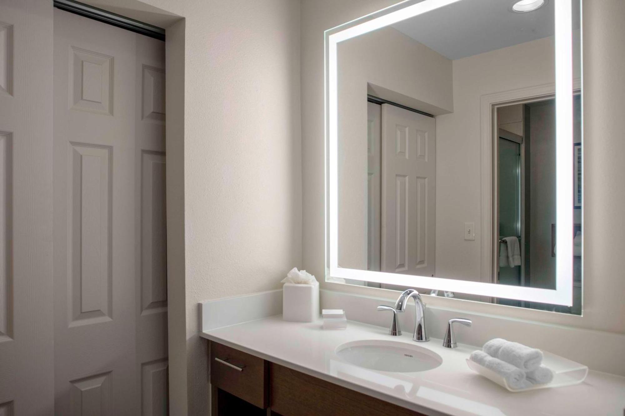 Homewood Suites By Hilton St. Louis - Galleria Richmond Heights Esterno foto